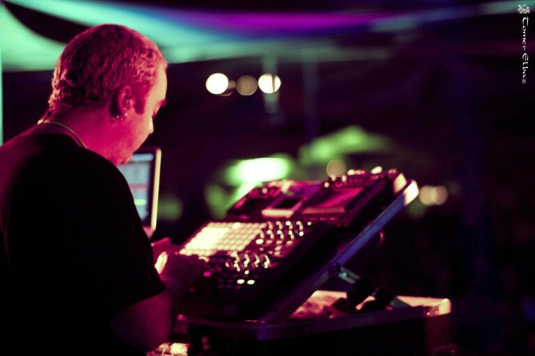 Ott. + All-Seeing I (live band) perform at Juke Joint for Valentine’s Day