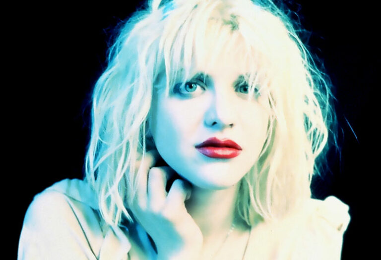 Courtney Love to Play the Phoenix Theater Aug. 24