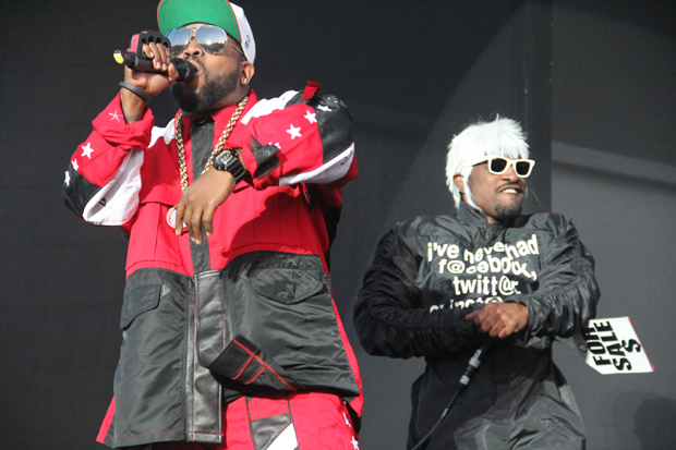 Live Review: Bottlerock Day 2 with Outkast, Weezer & Smash Mouth