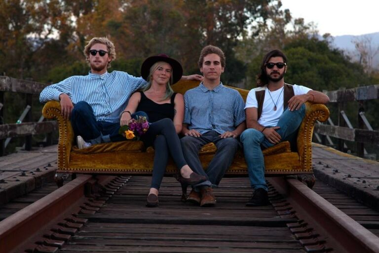 Dec. 26: Folk Getaway in Fairfax