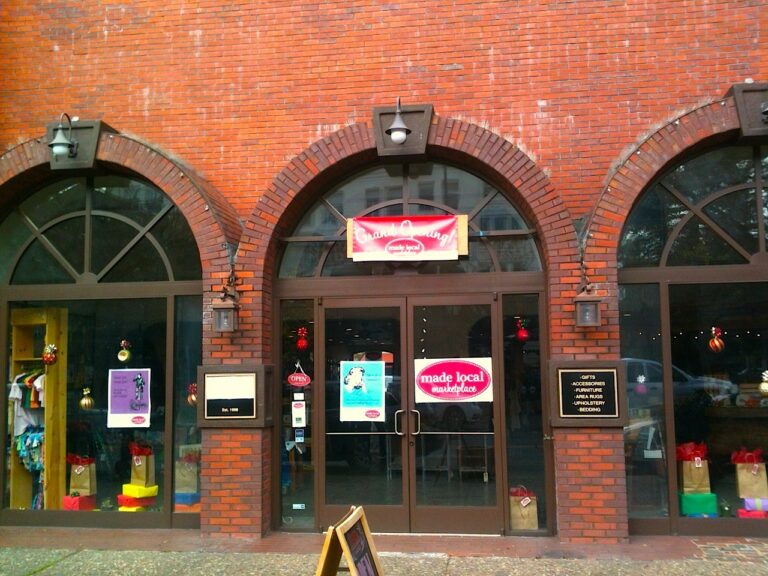 Made Local Marketplace Cuts the Ribbon on New Location