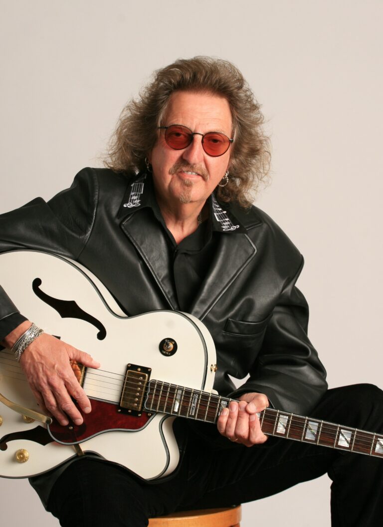 Dec 22: All the Buzz in Cotati