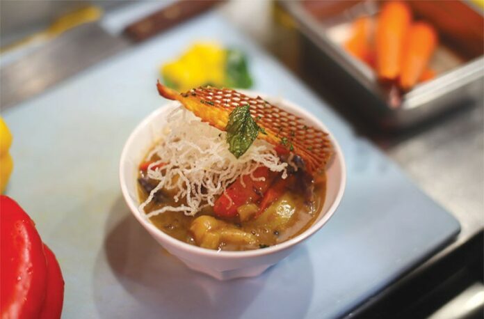 dining-cae9637f6e0238d7