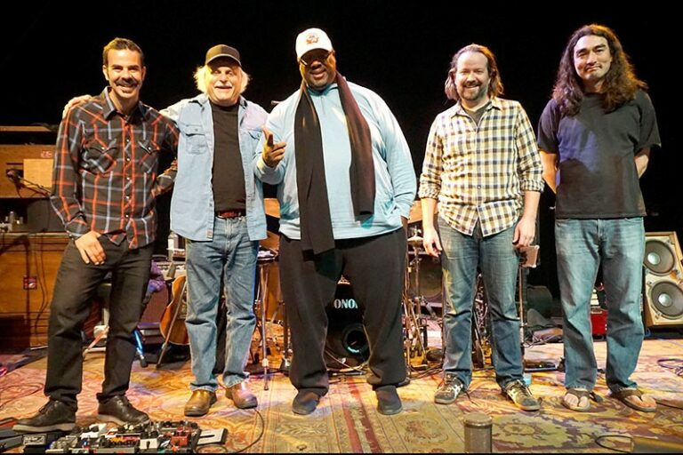 Collection Connection