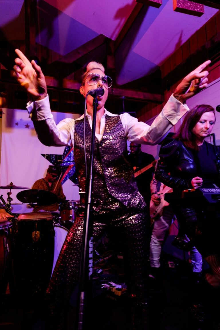 Sept. 13-14: Wowie Bowie in Sonoma