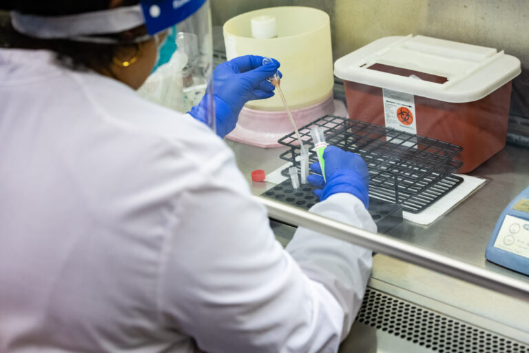 State Expects to Make Vaccines Available to People 65 and Older Soon