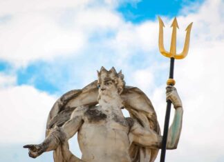 Photo by Kedar Gadge SPLASH Making the profane sacred with a little H20.