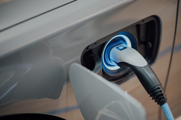 California gives electric vehicle charging stations a boost
