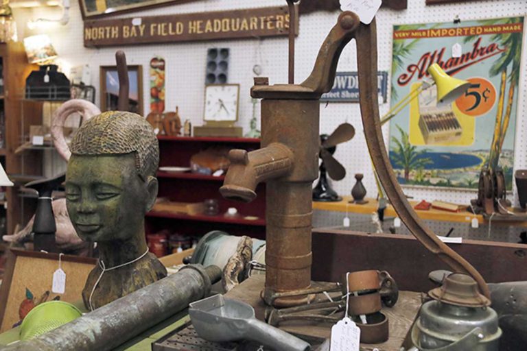 Best Antique Store to Trick Out One’s House With Cool Old Shit Best Antique Store to Trick Out One’s House With Cool Old Shit