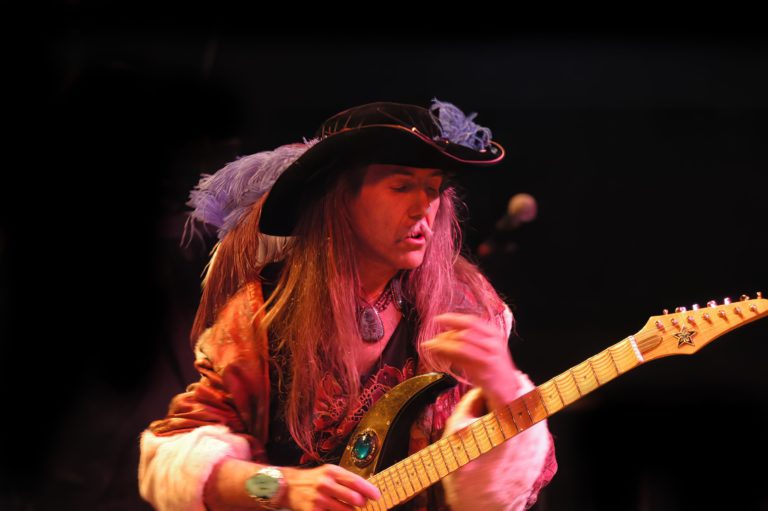 Uli Jon Roth at Vintage Space Uli Jon Roth at Vintage Space
