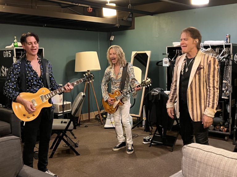 Stay in your own Mason Lane