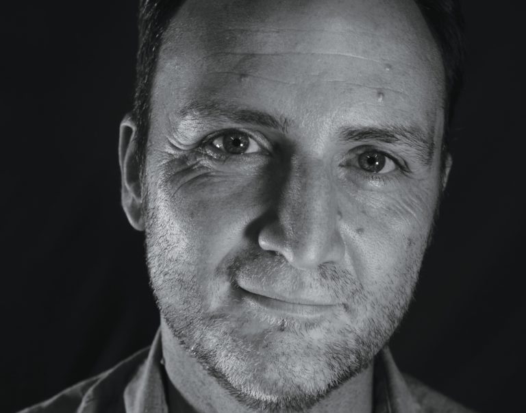 Going Solo Again: Ian Hinkley’s Latest Musical Offering