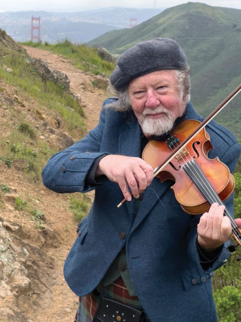 Fiddler on the Move, Alasdair Fraser and Friends Celebrate Tradition