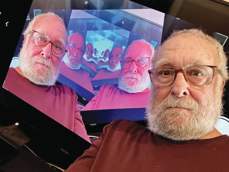 Viva ‘Freddy Chickan,’ Acclaimed Performer Fred Curchack Performs Benefit for Mercury