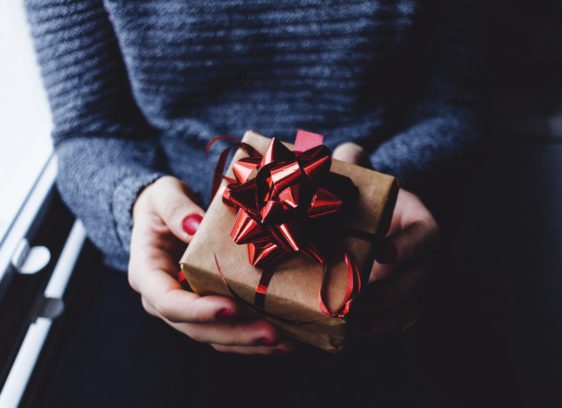 The holidays are upon us, which means it’s time for that annual North Bay ritual: pretending we shop early, then panic-buying.