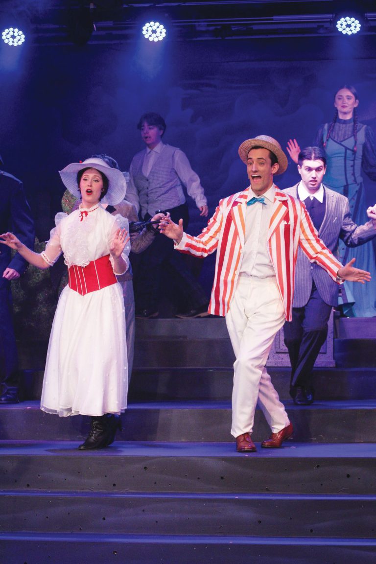 ‘Mary Poppins’ Lands at 6th Street