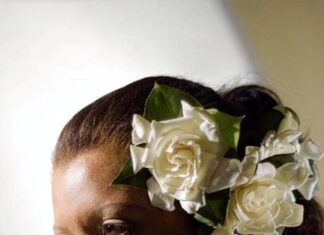 With dramatic command and a voice capable of both power and velvet intimacy, Kim Nalley revisits Billie Holiday’s songbook through reverence, swing and lived-in feeling.