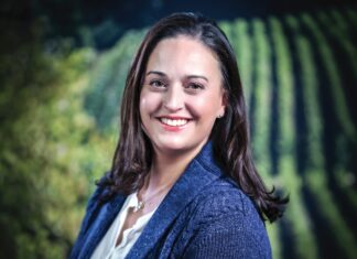 As director of customer experiences at Mascarin Family Wines, Joy Finn leads marketing, sales, hospitality and wine club operations, bringing heart and intention to a brand she genuinely loves.